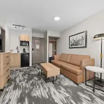 Sandman Hotel Calgary Airport