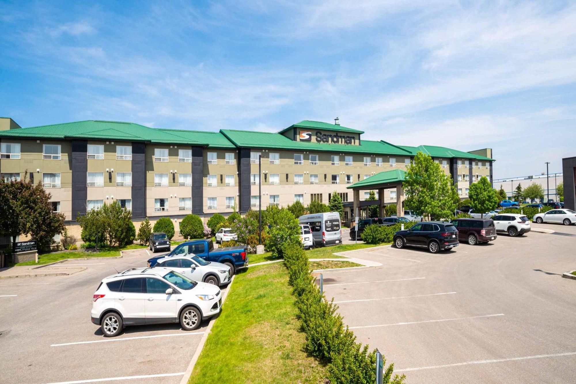 Sandman Airport Hotel